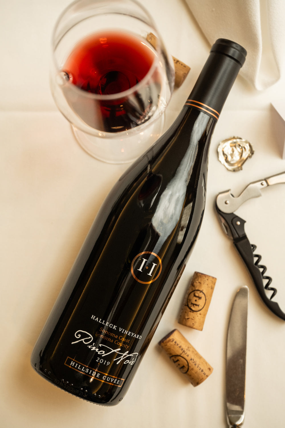 Pinot Noir Sonoma Coast Hillside Cuvee, 2021 – Halleck Vineyard