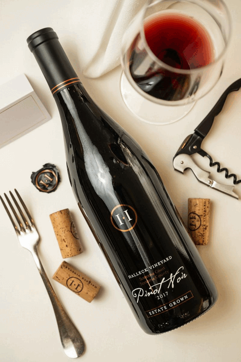 Pinot Noir Sonoma Coast Estate Grown, 2017 – Halleck Vineyard Pinot Noir Sonoma Coast Estate Grown, 2017 – Halleck Vineyard