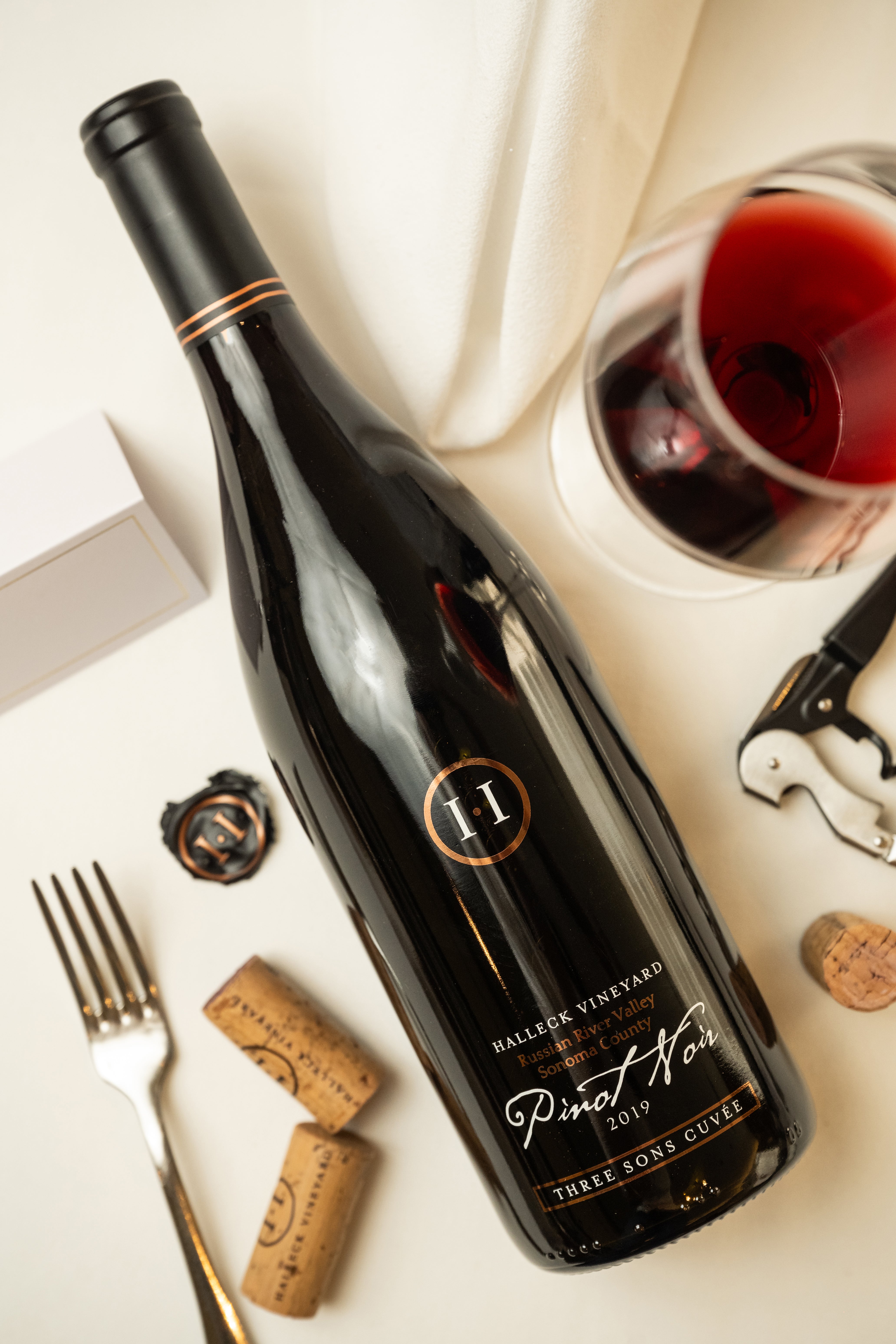 Pinot Noir Russian River Three Sons Cuvee, 2021 – Halleck Vineyard