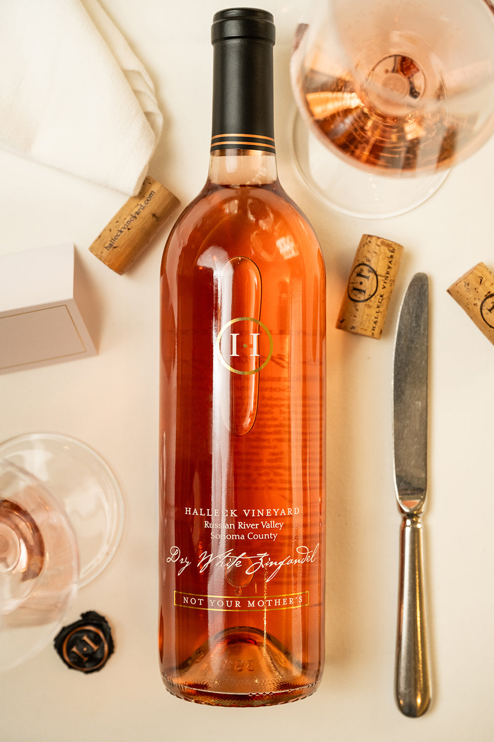 Club Offering: 2023 Dry White  Zinfandel 3 Bottle Pack